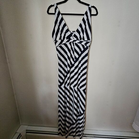 Raindrops Maxi Dress V-Neck Blue White Stripes Strapless Casual Vacation Neutral - Picture 11 of 11